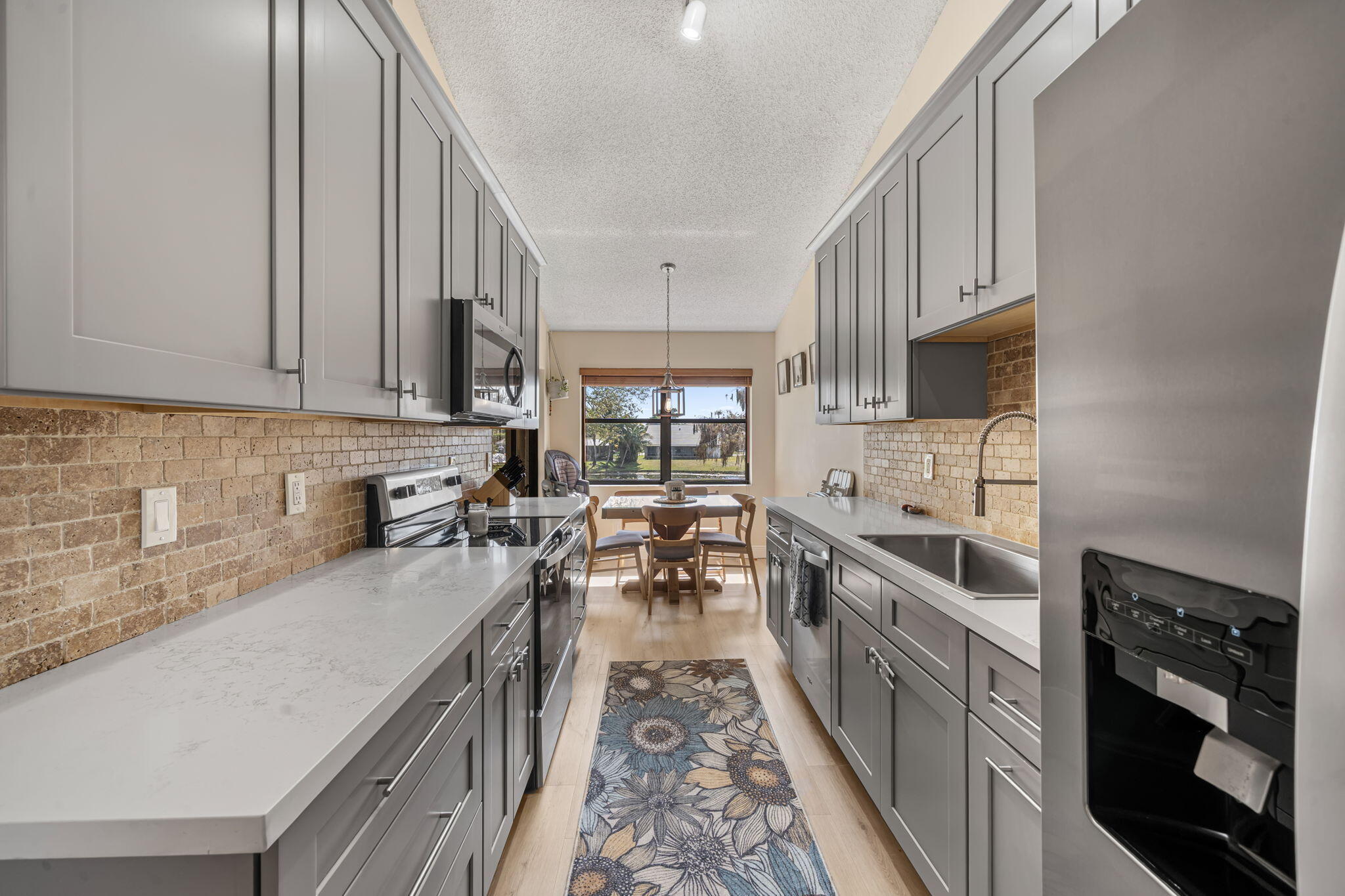 QUAIL RUN CONDO ONE - Residential