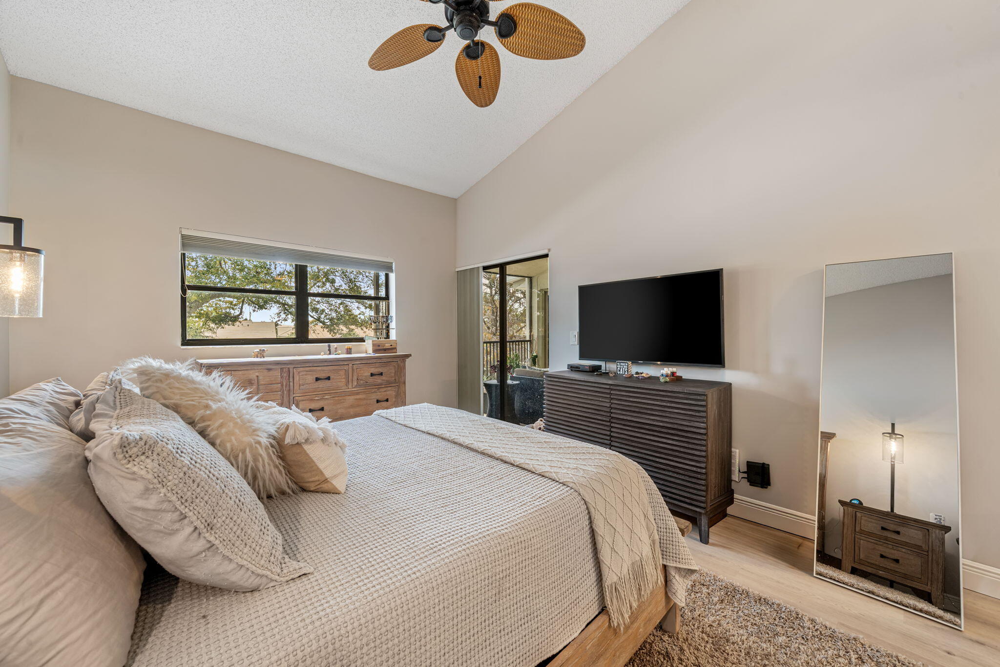 QUAIL RUN CONDO ONE - Residential