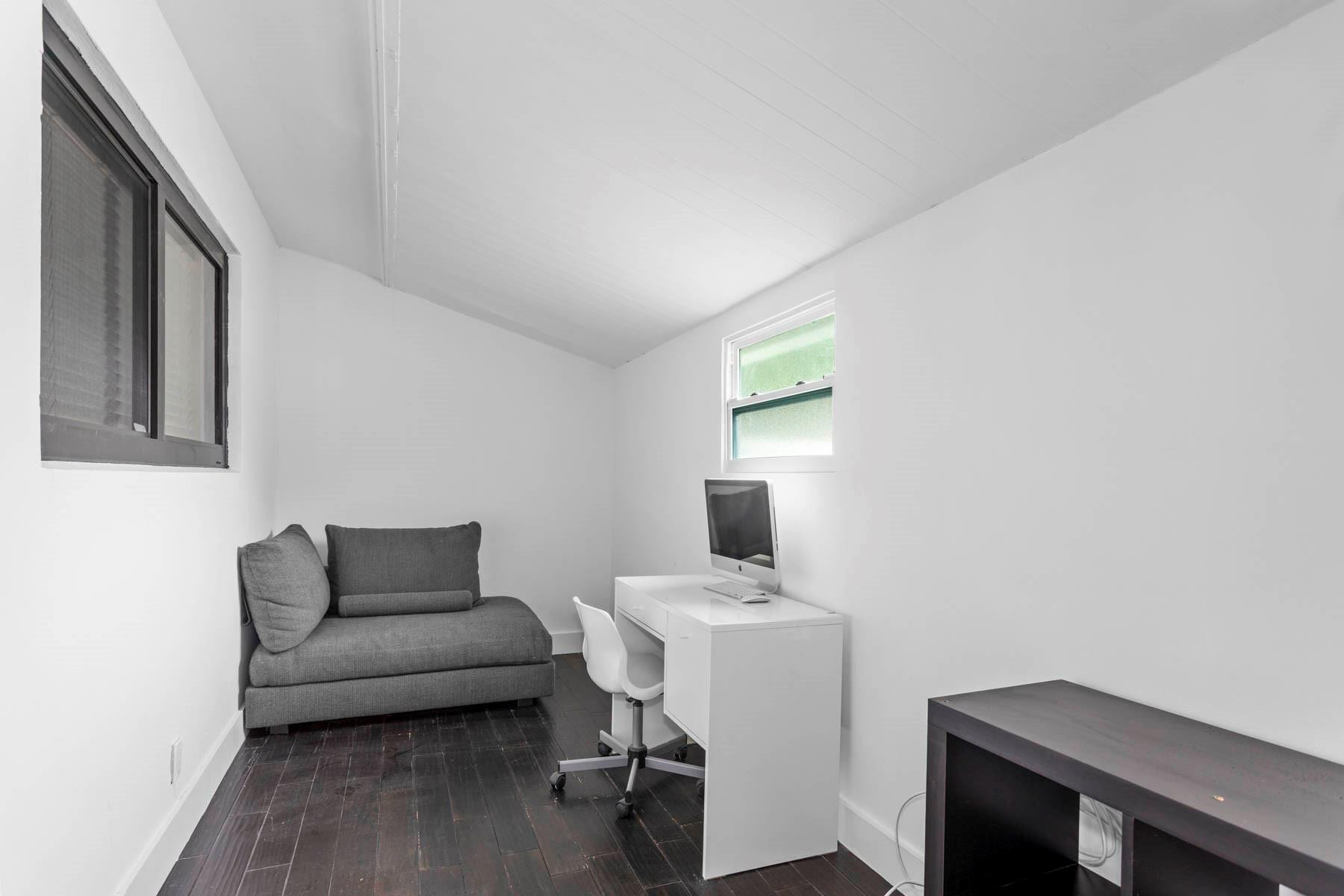 FAIR WAY PARK - Residential