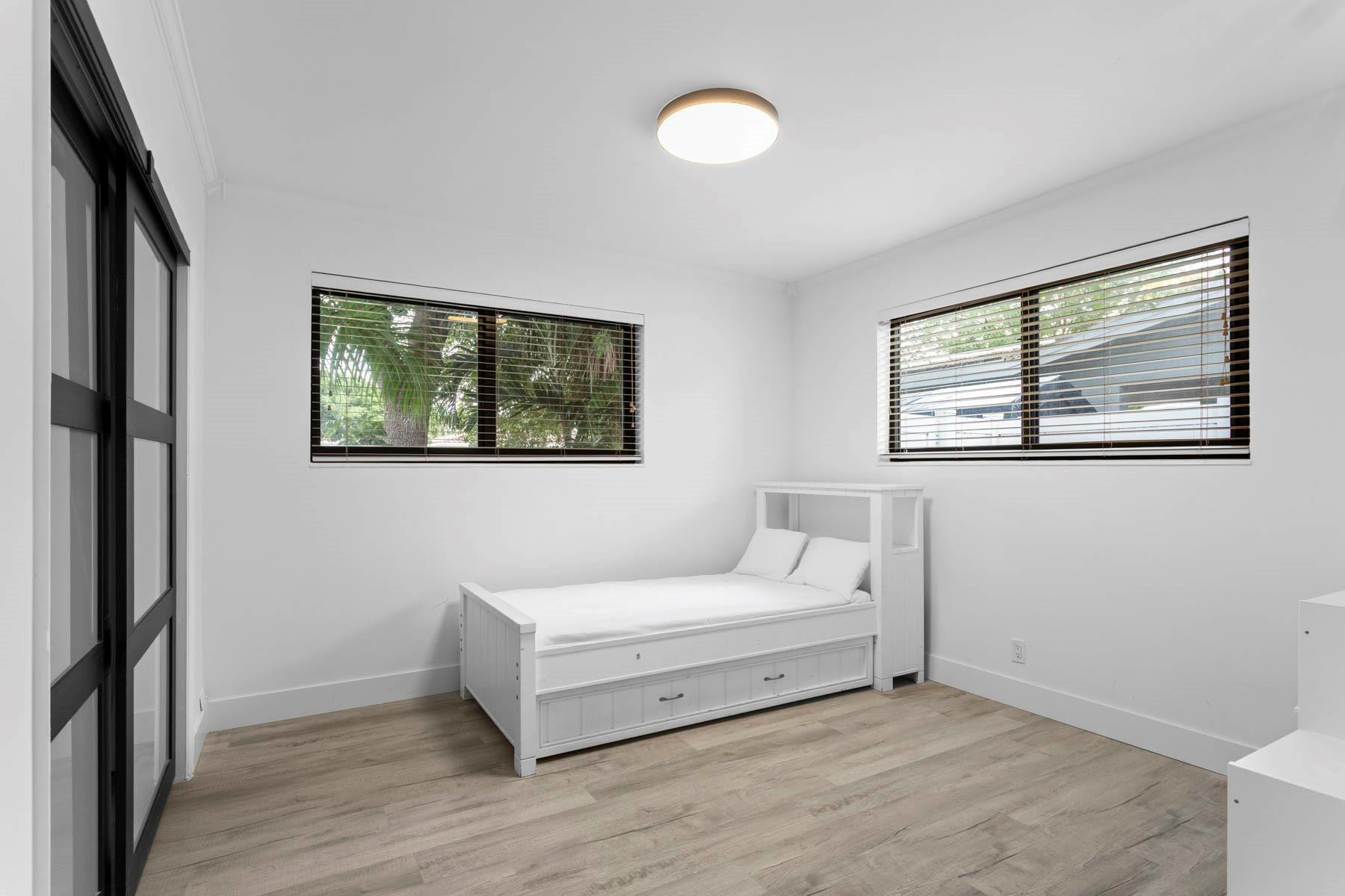 FAIR WAY PARK - Residential