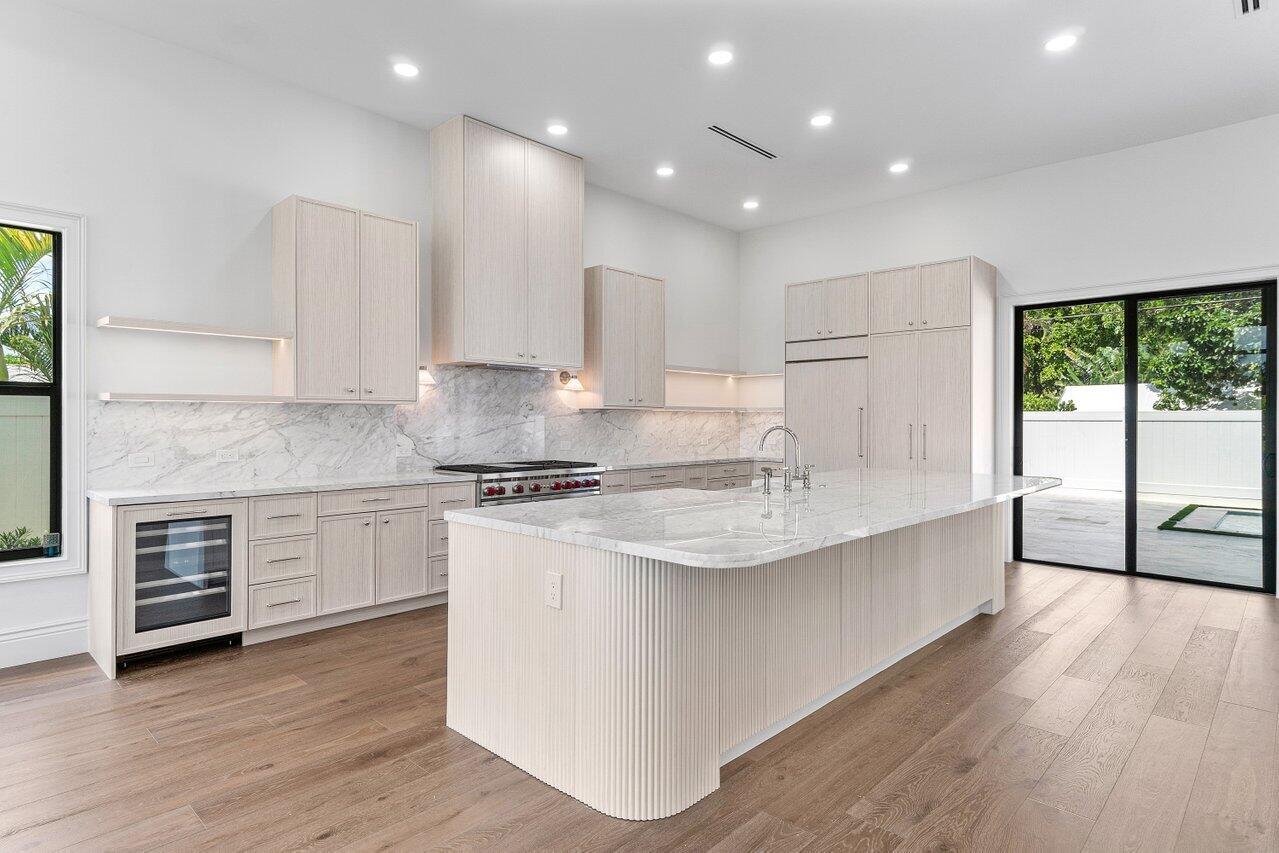 LEWIS SHORE ESTATES 3 - Residential