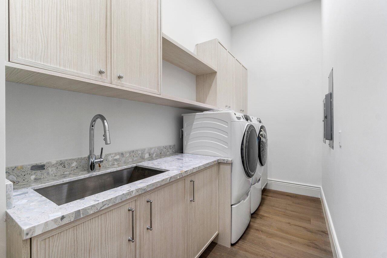 LEWIS SHORE ESTATES 3 - Residential