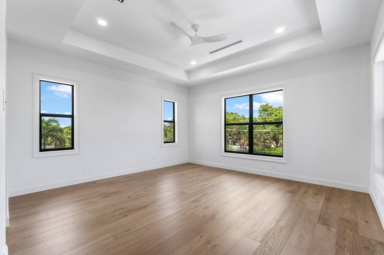 LEWIS SHORE ESTATES 3 - Residential