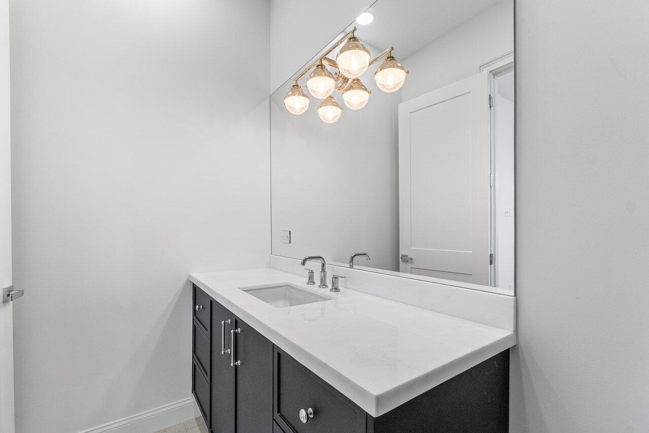 LEWIS SHORE ESTATES 3 - Residential