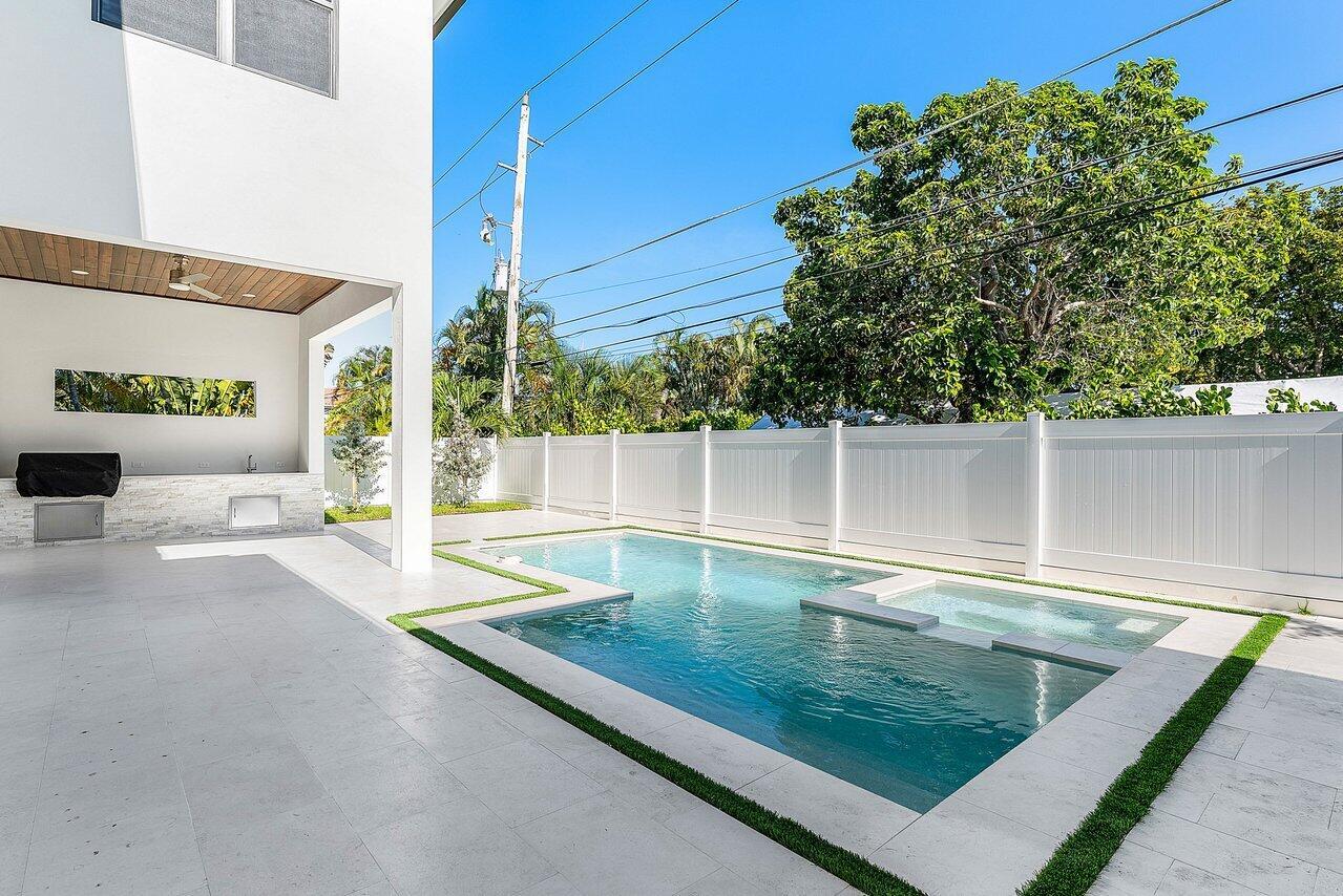 LEWIS SHORE ESTATES 3 - Residential