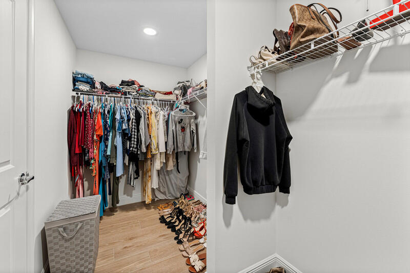 The Acreage - Residential