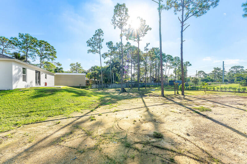 The Acreage - Residential