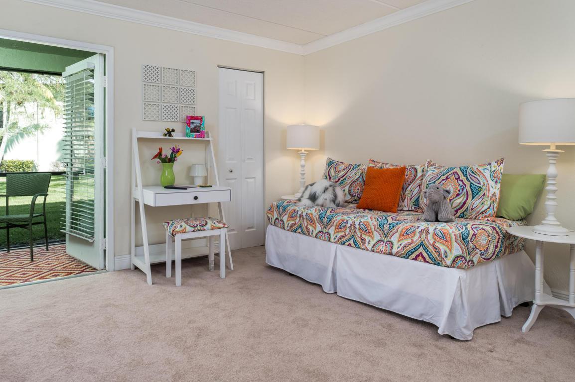 Palm Court - Residential Lease