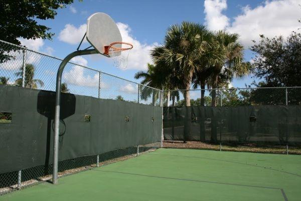 Palm Court - Residential Lease