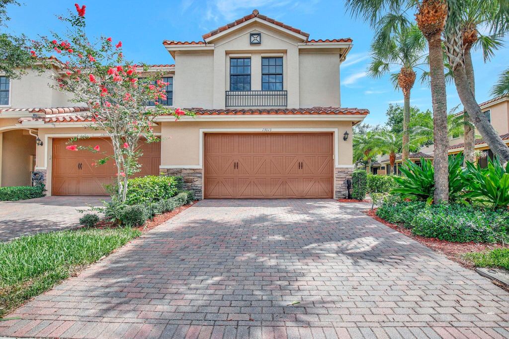 Photo of 13013 Riverwalk Circle S, Plantation, FL 33325 (MLS # R10997722)