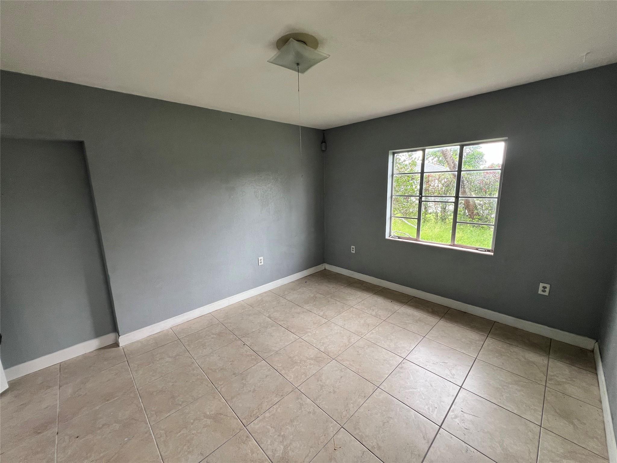 1236 Peak Road 1