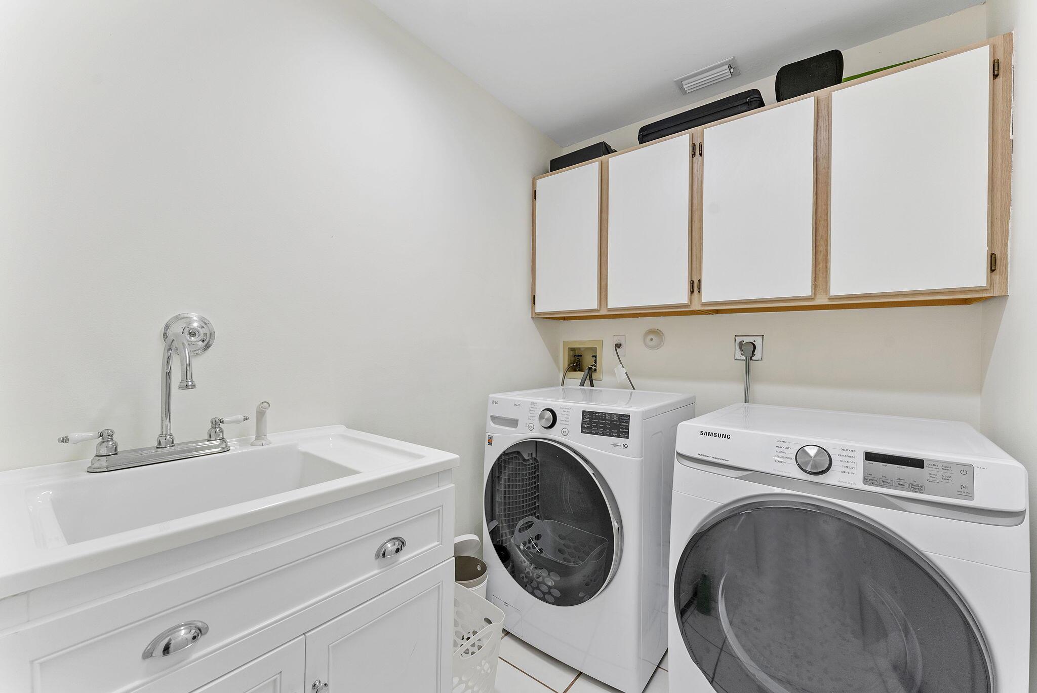 View photos, virtual tours, details... 107 Meadowlands Drive