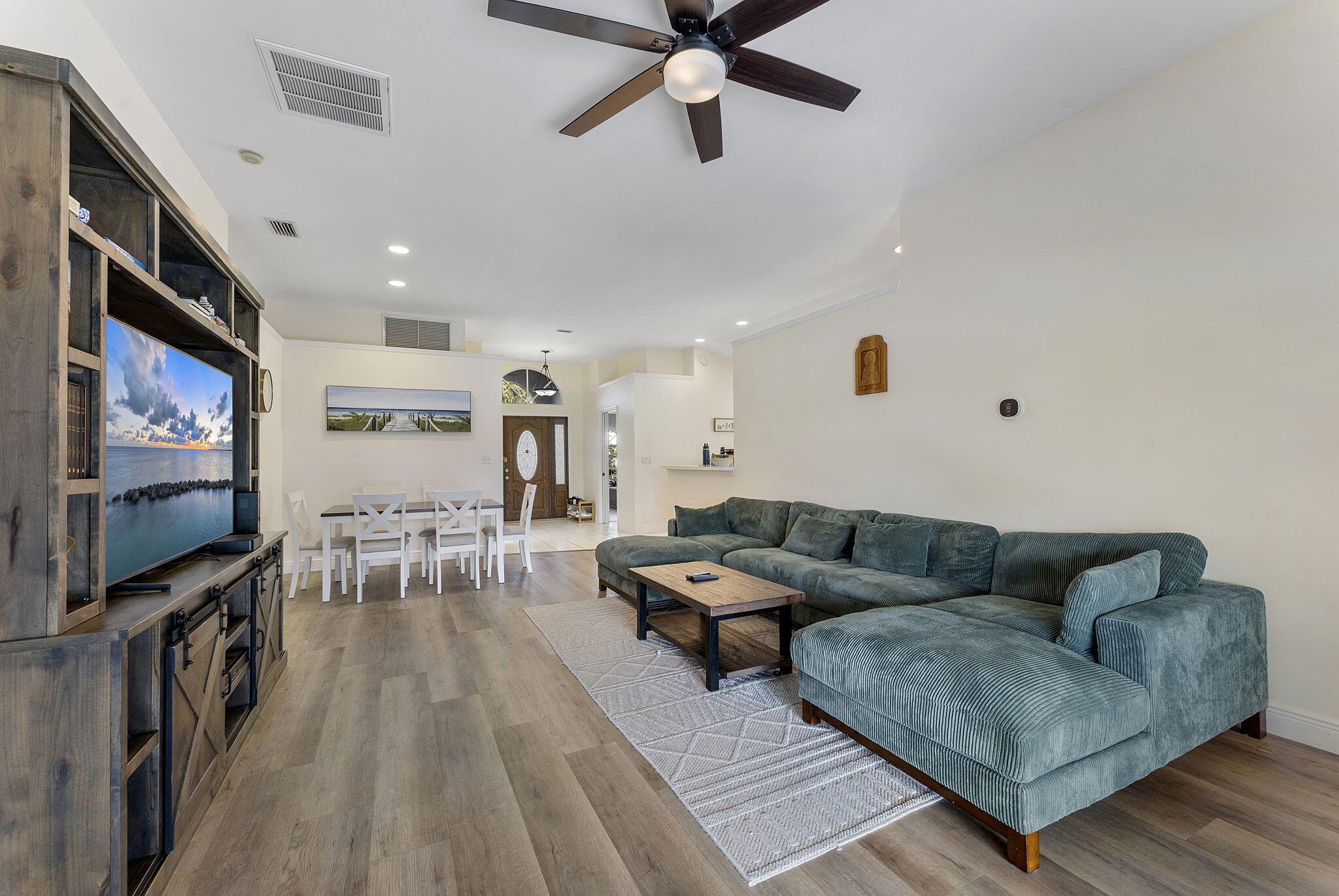 SARATOGA AT ROYAL PALM 1 - Residential Lease