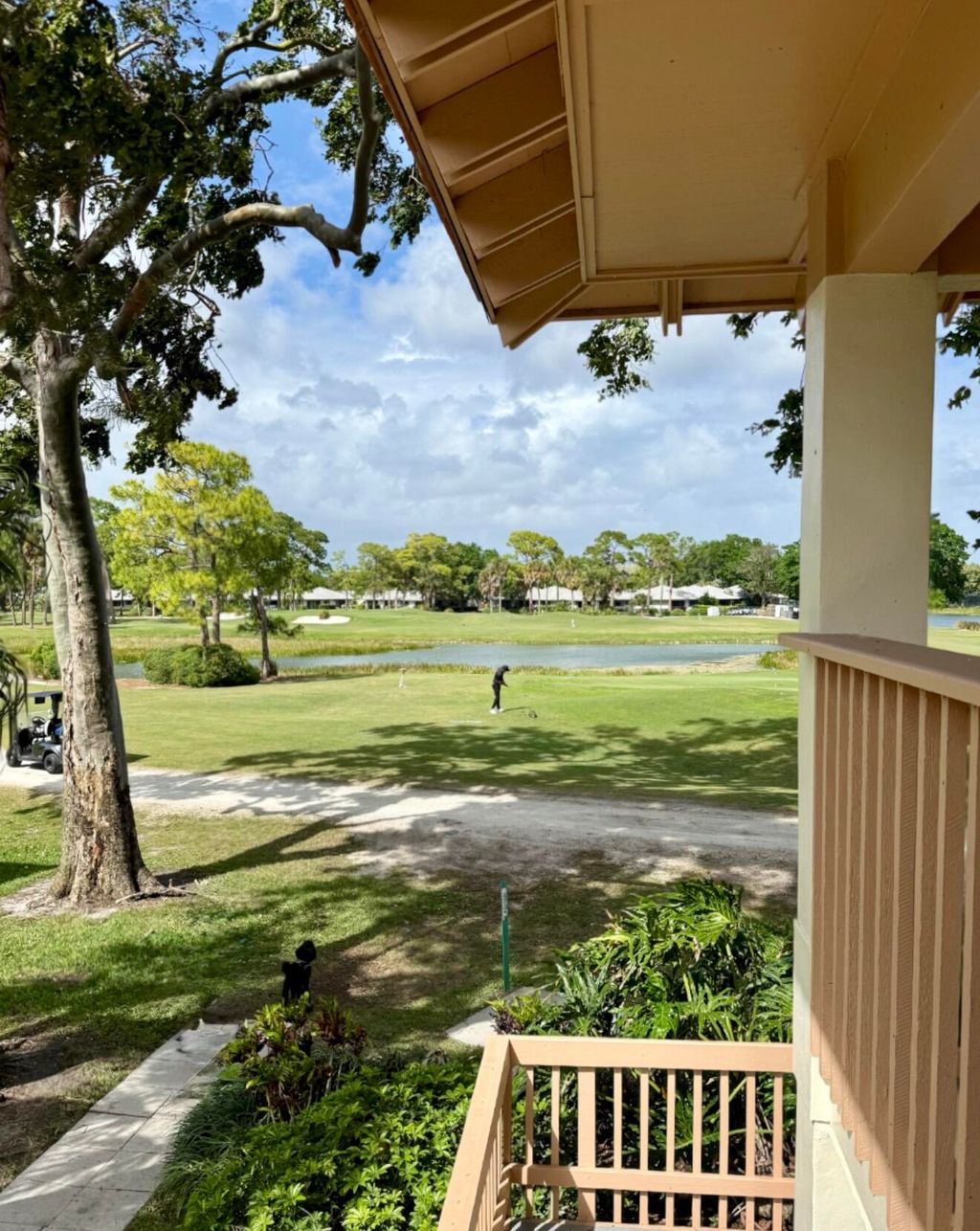 Photo of 464 Brackenwood Lane S #464, Palm Beach Gardens, FL 33418 (MLS # B26009933)