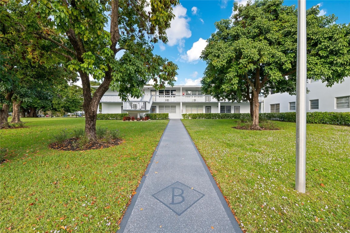 CENTURY VILLAGE - Residential