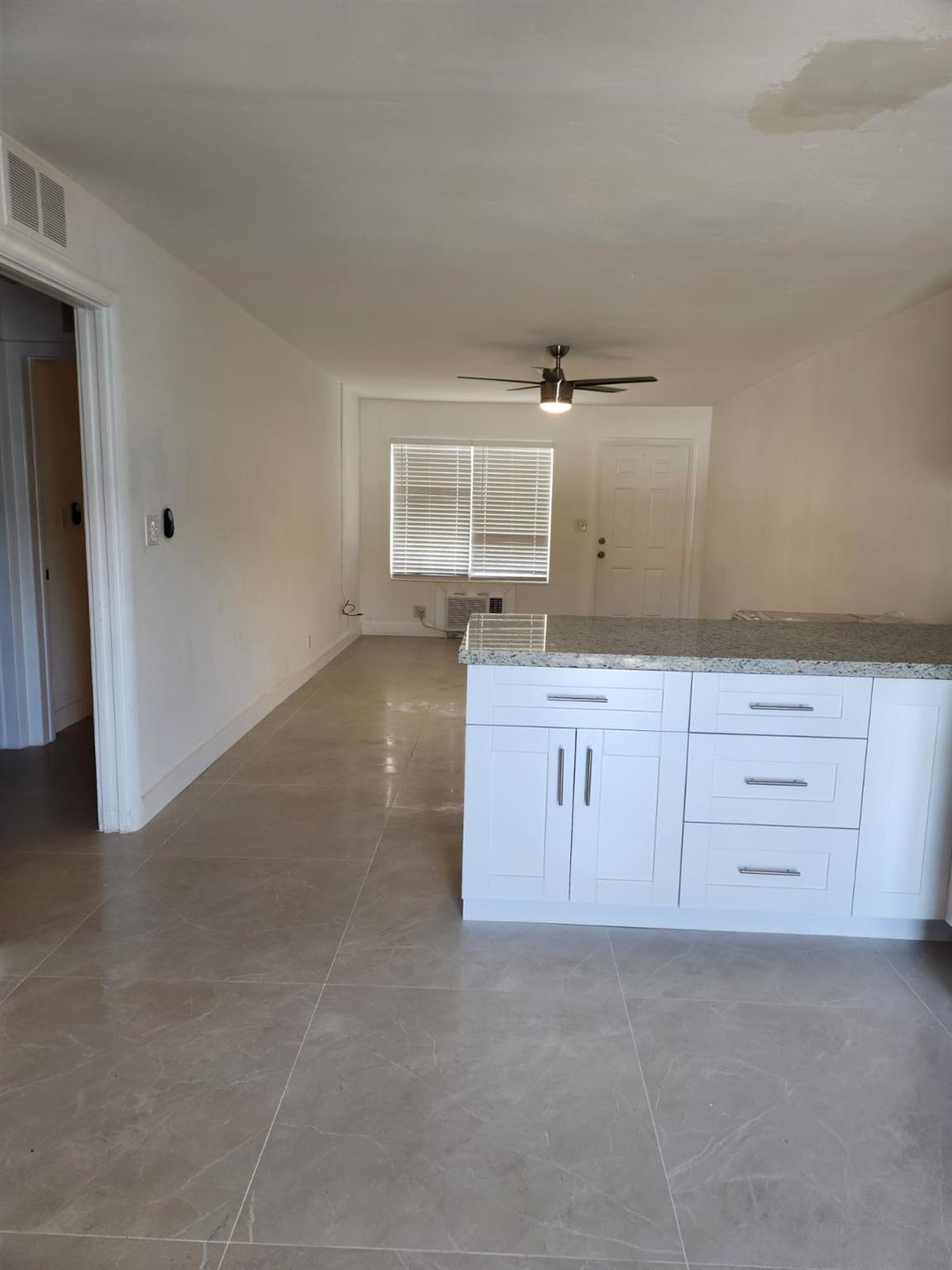 North Palm Beach Village - Residential Lease