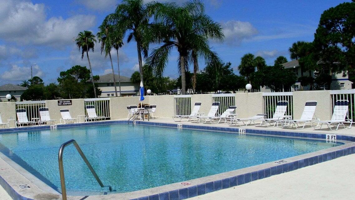 Very nice 2 Bedroom 2 Bath, second floor condo, screened patio and great garden view. Walking distance to community pool and club house. Located close to shopping, dining, entertainment, and medical facilities. AC 3 years old, water heater 3 months old.