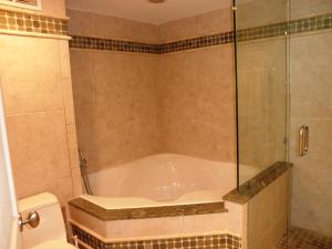 Rapallo Condo - Residential