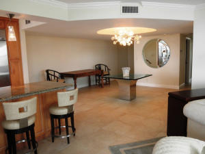 Rapallo Condo - Residential