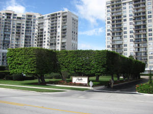 Rapallo Condo - Residential