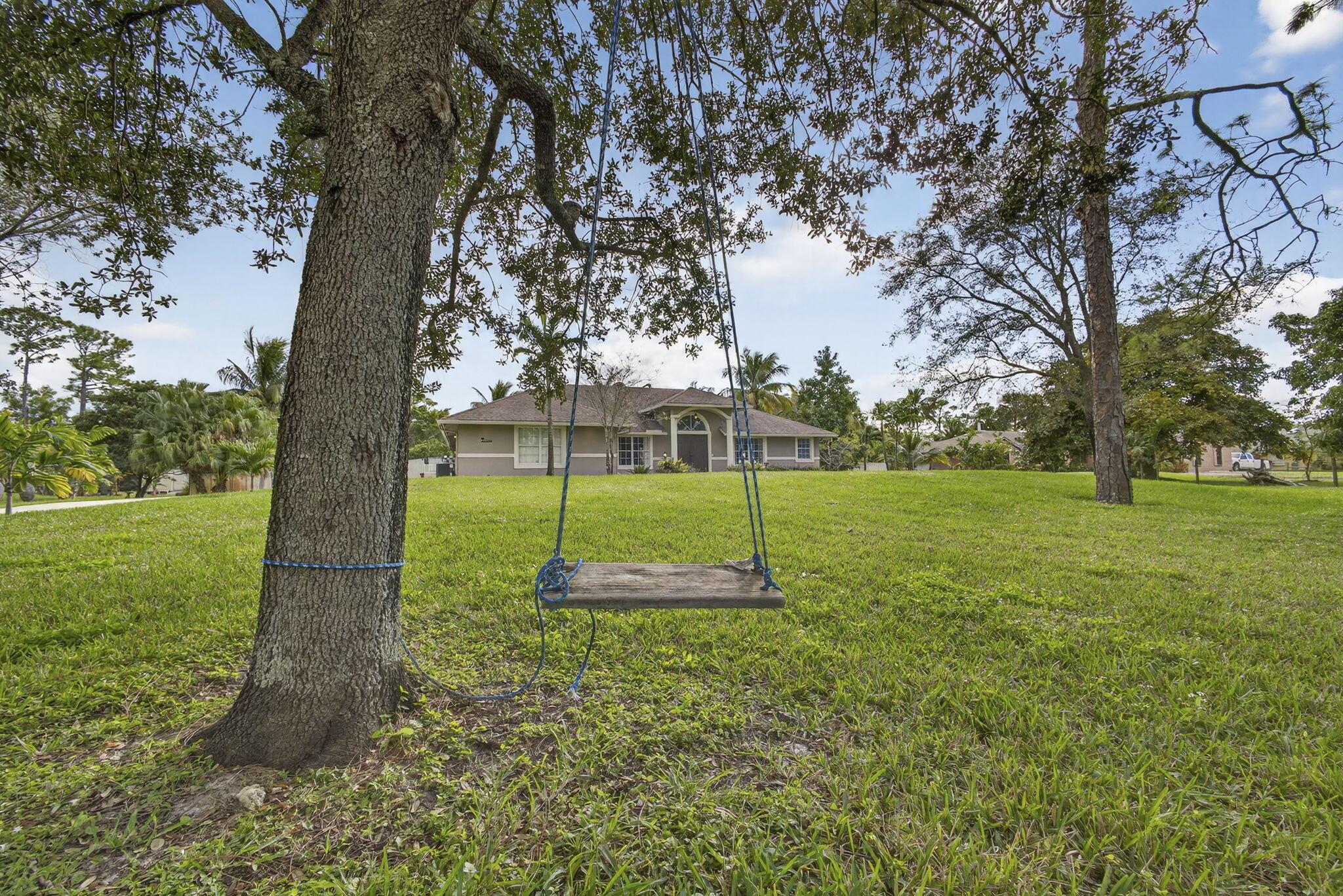 The Acreage - Residential Lease