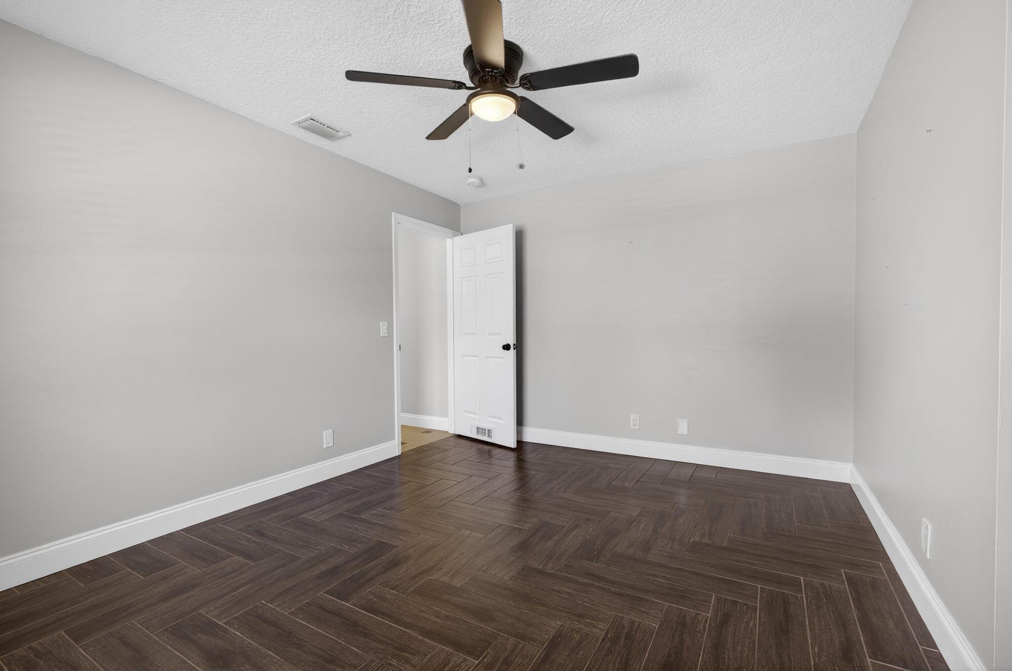 The Acreage - Residential Lease