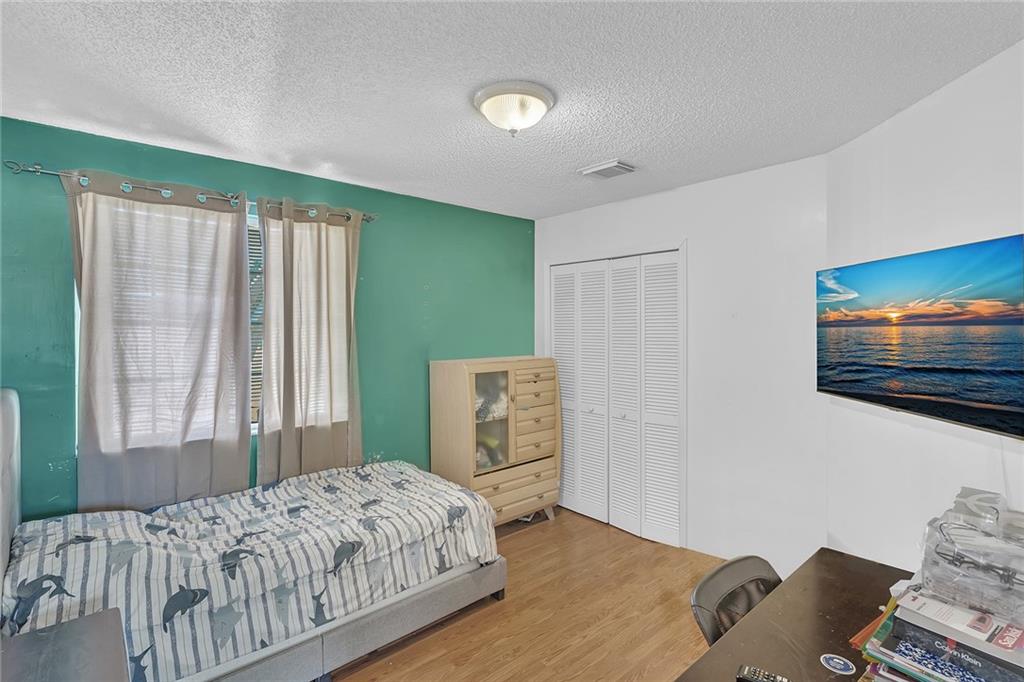 Twin Acres 154-15 B - Residential
