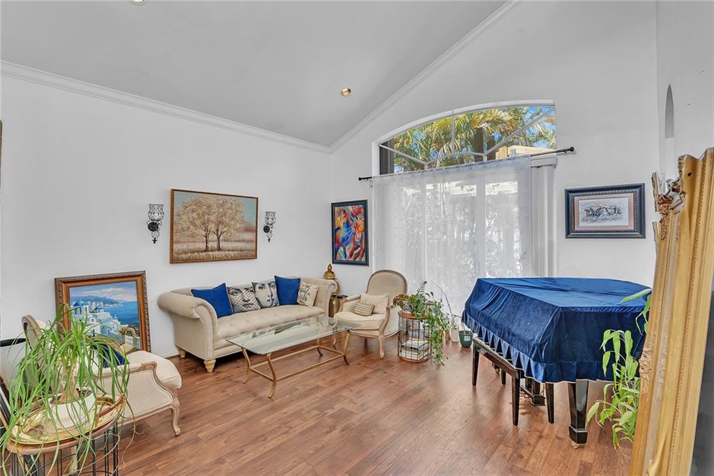 Twin Acres 154-15 B - Residential