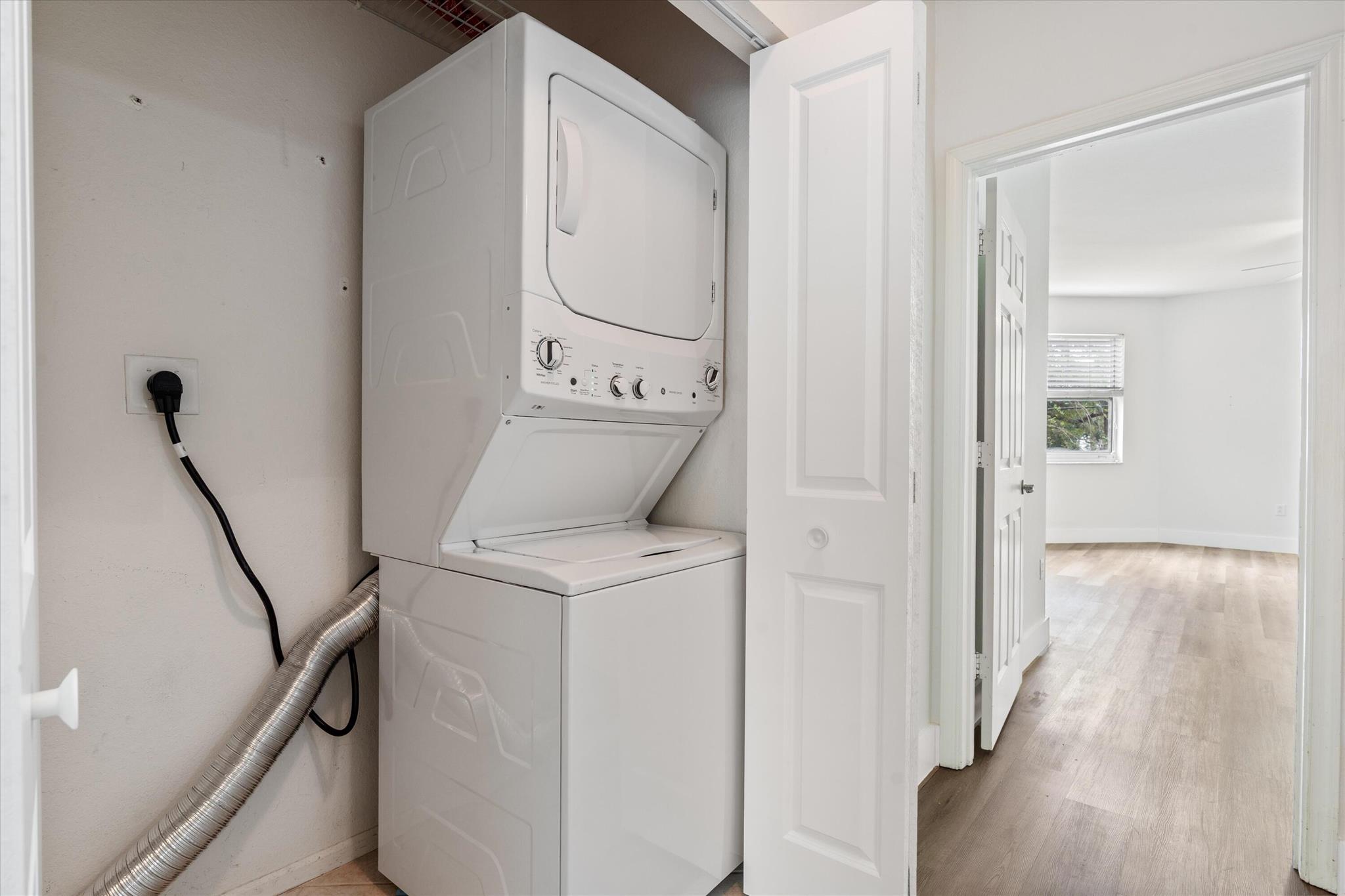 Racquet Club of Deer Creek - Residential Lease