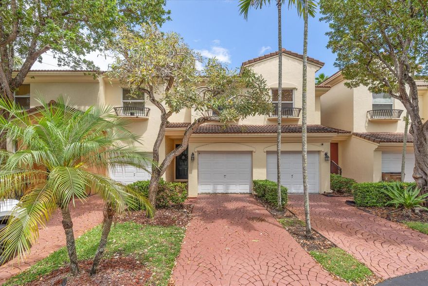 Rare Find! Stylish 2-Bed, 2.5-Bath Townhome in The Racquet Club at Deer Creek.
Located just steps from the Deer Creek Golf Club and only 3 miles from the award-winning Deerfield Beach, this beautifully updated townhome offers the best of South Florida living in a peaceful, non-equity golf course community. Inside, you'll find a brand-new kitchen with granite countertops, stainless steel appliances, wine cooler and fresh paint throughout. Light, bright, and move-in ready—this home has been meticulously maintained and is ready for you to make it your own. All sizes, square footage and measurements are approximate.