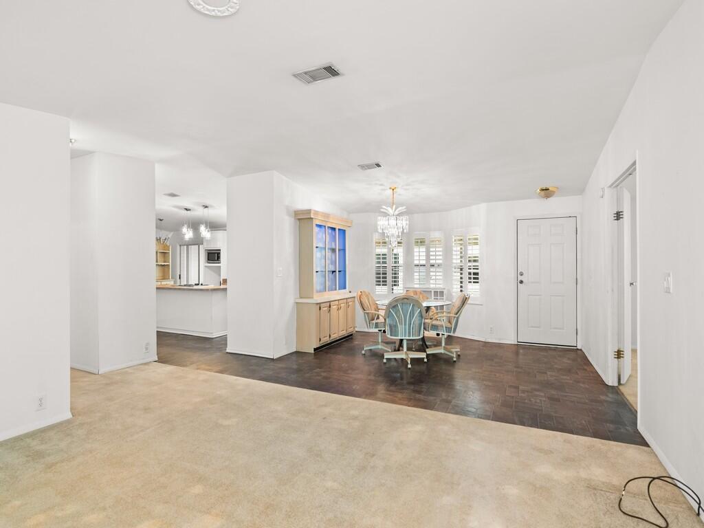 Pinelake Gardens and Esta - Residential