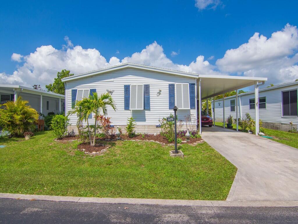 Pinelake Gardens and Esta - Residential