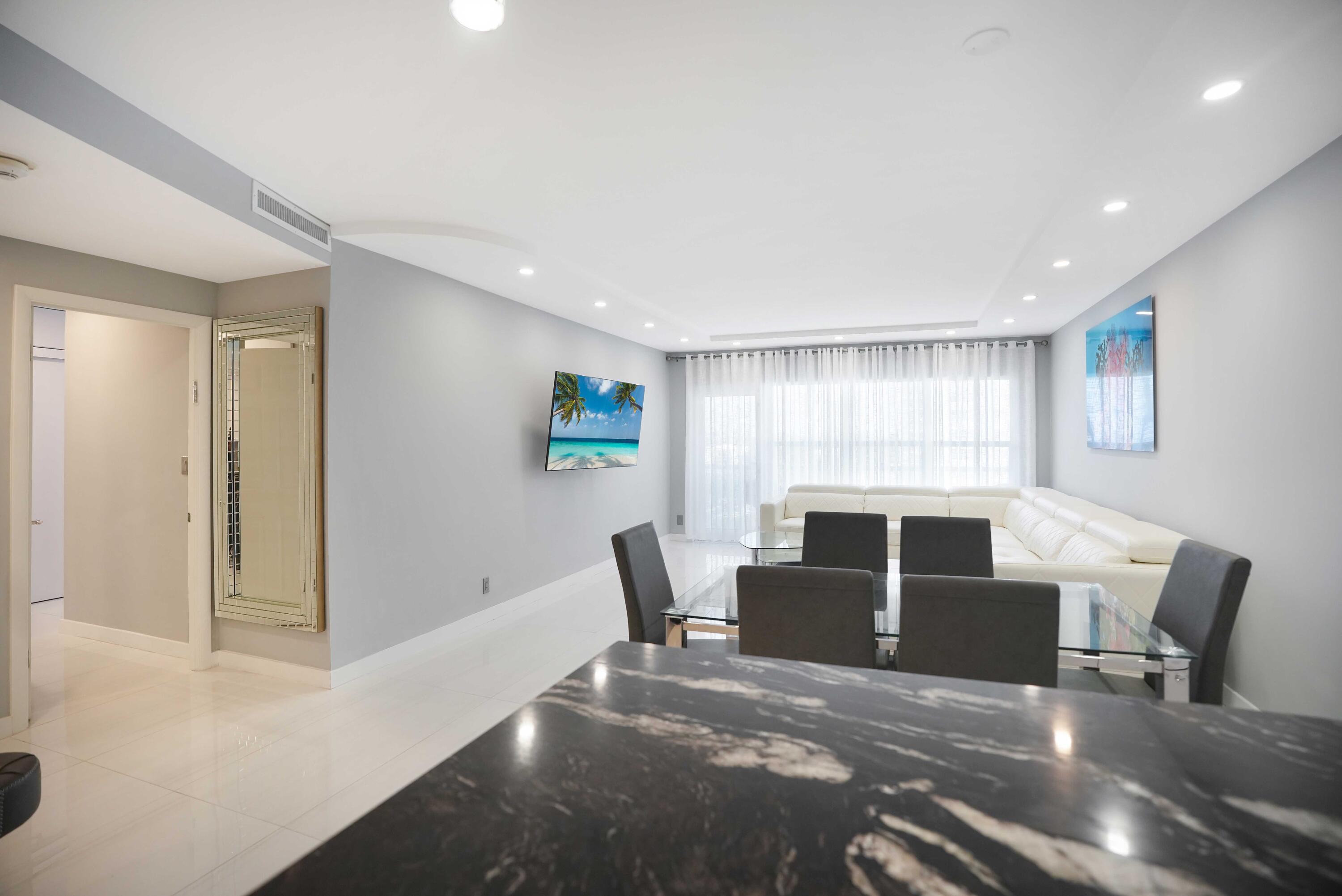 riviera condo - Residential