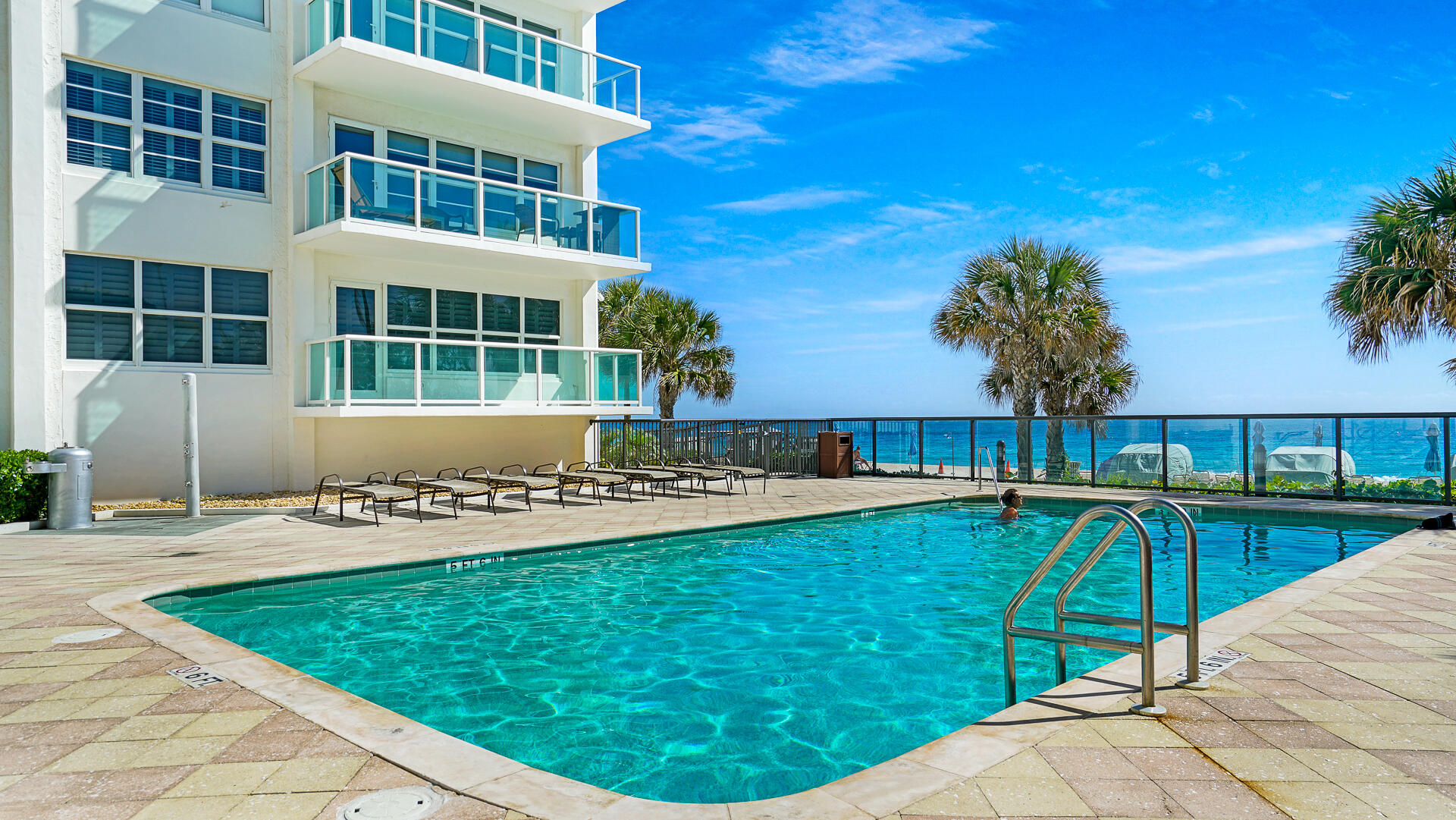 riviera condo - Residential