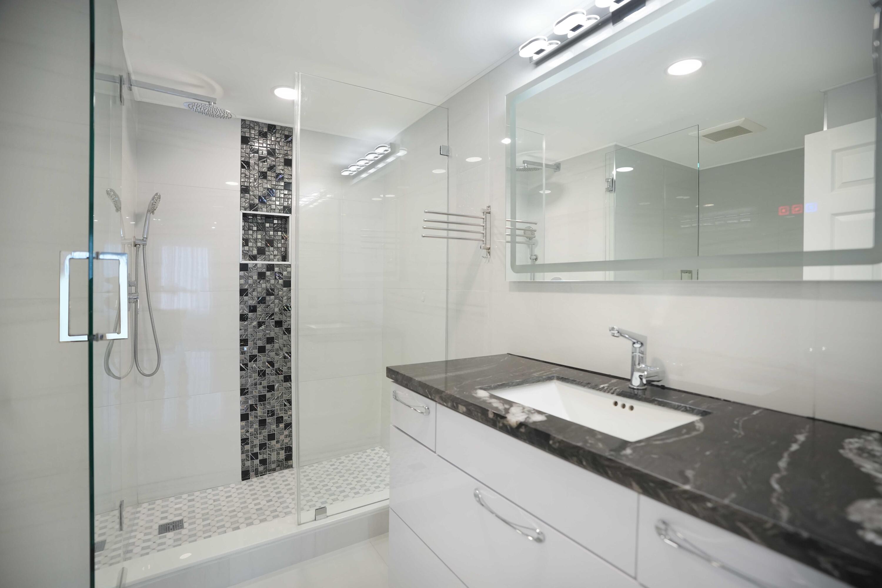 riviera condo - Residential