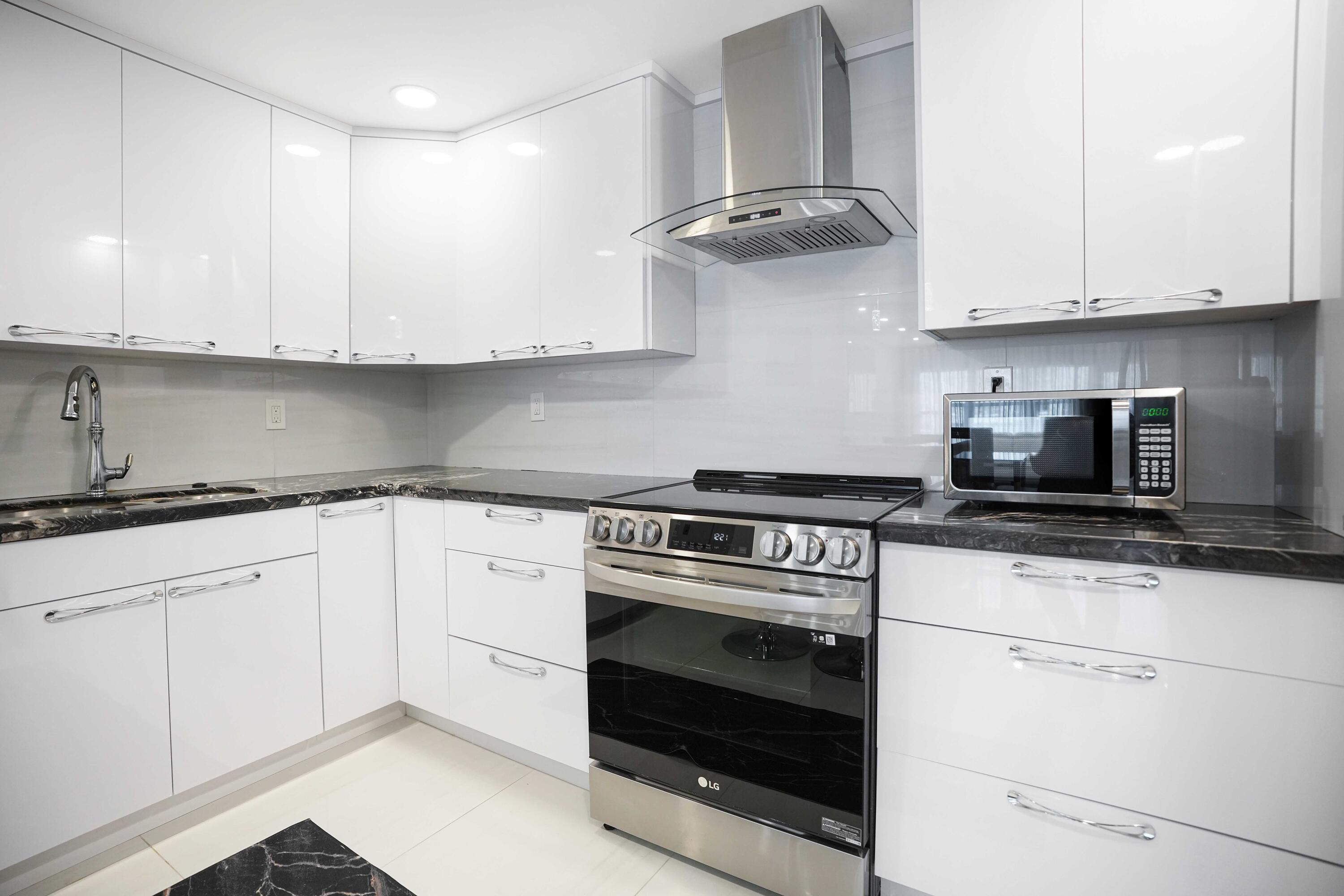 riviera condo - Residential