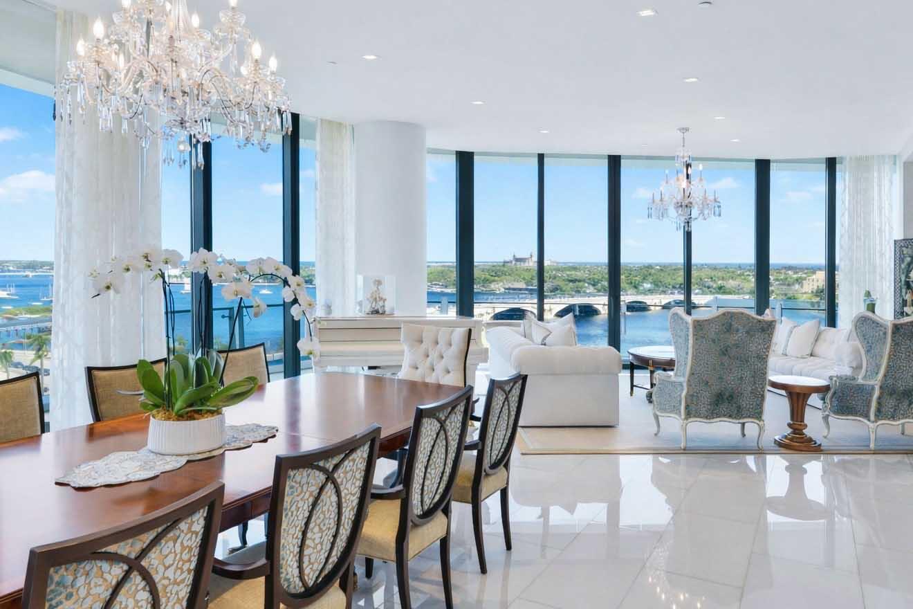 BRISTOL CONDO - Residential