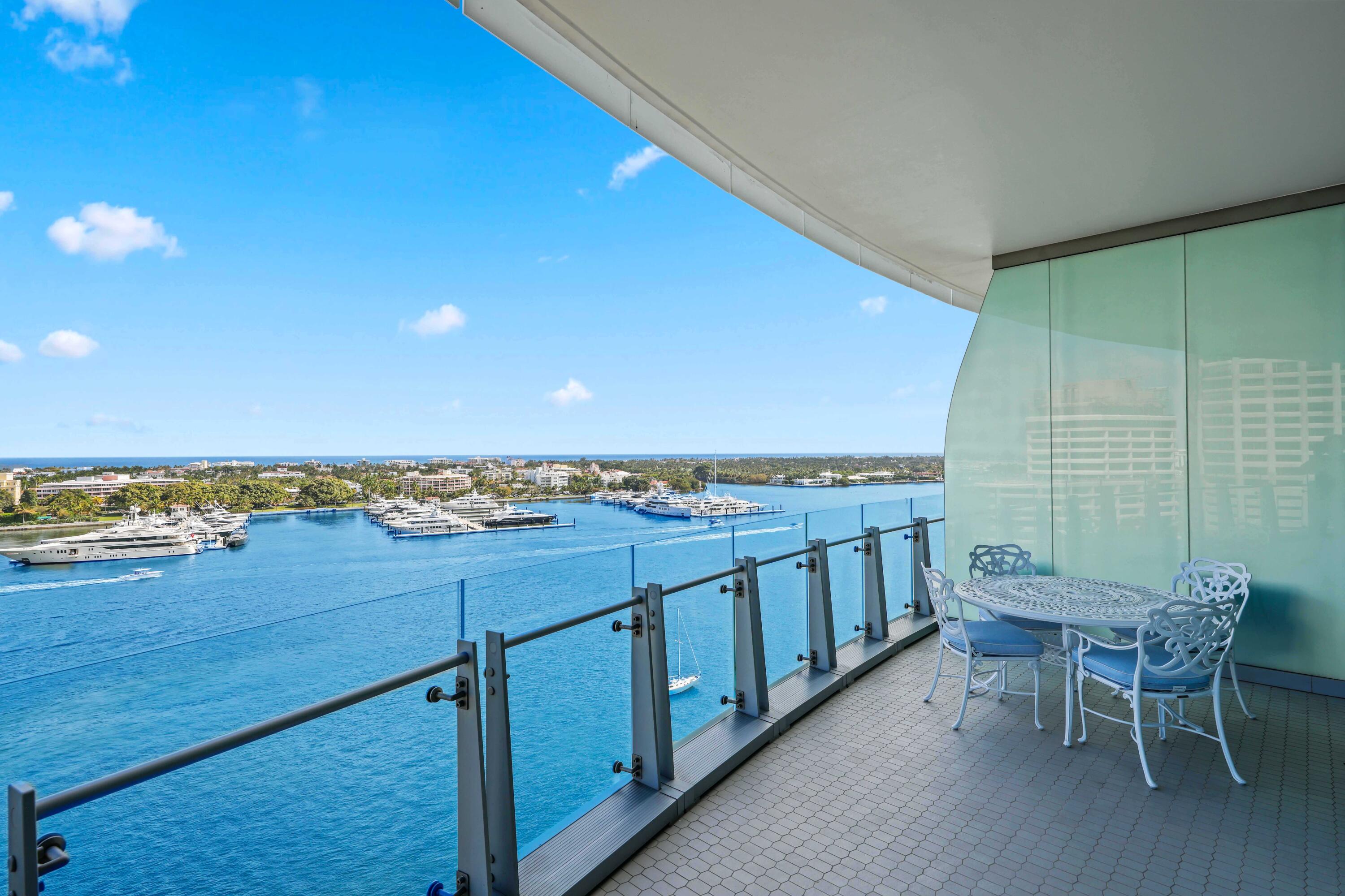 BRISTOL CONDO - Residential