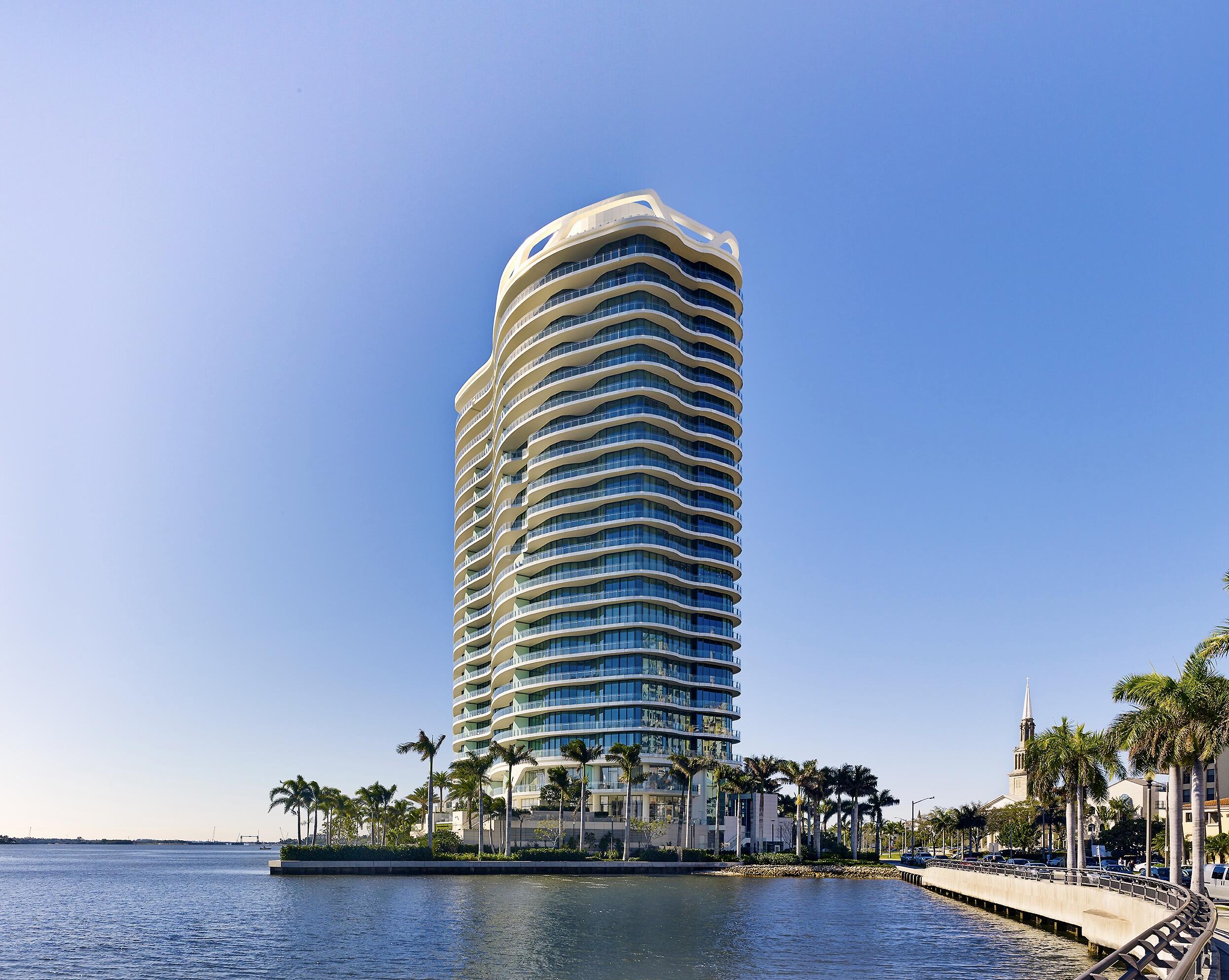 BRISTOL CONDO - Residential