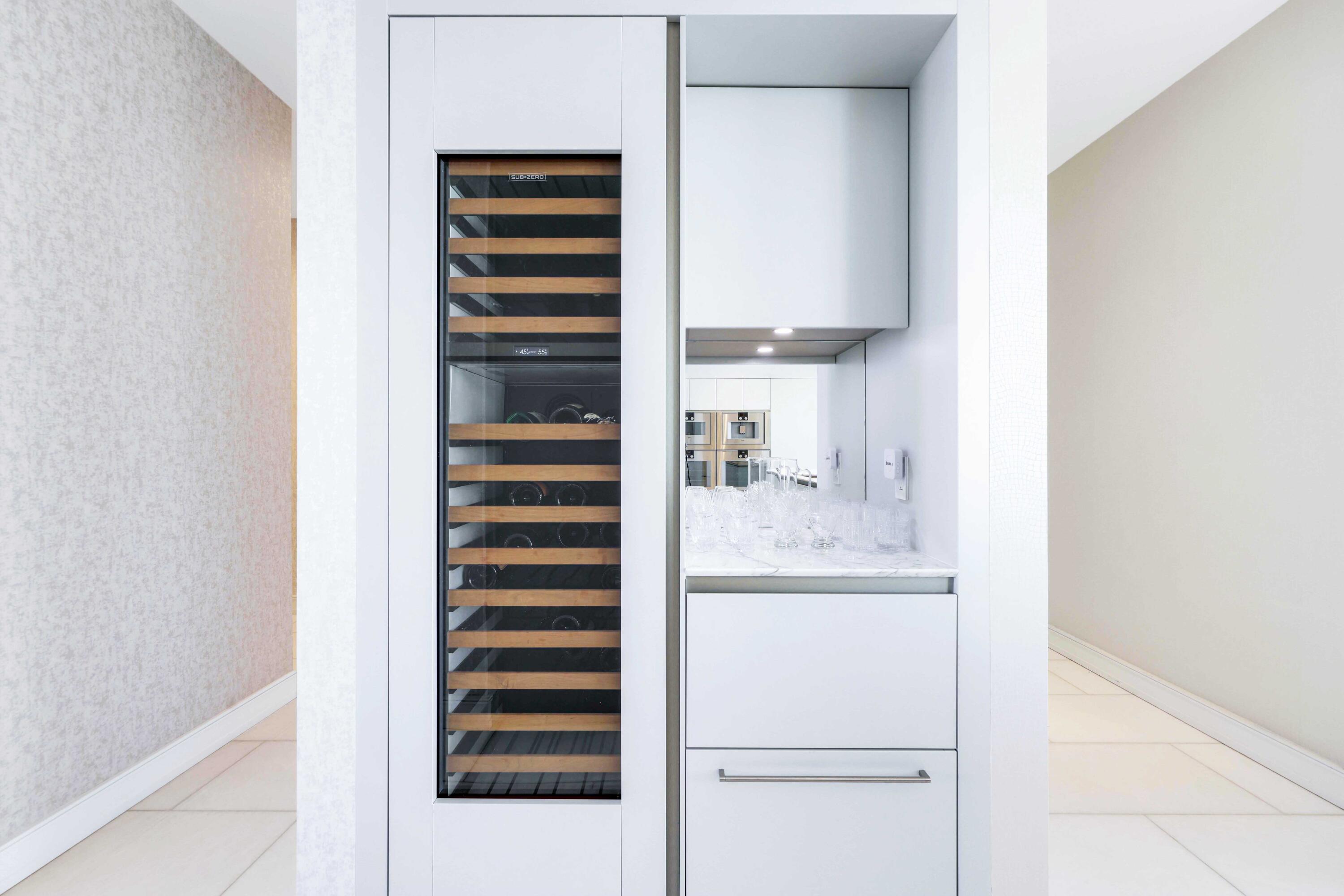 BRISTOL CONDO - Residential