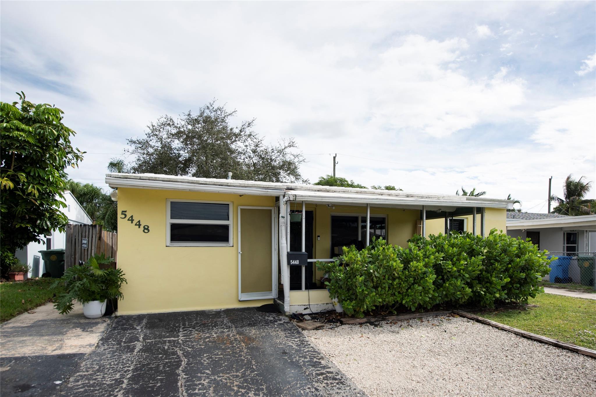 NORTH ANDREWS GARDENS - Residential Lease