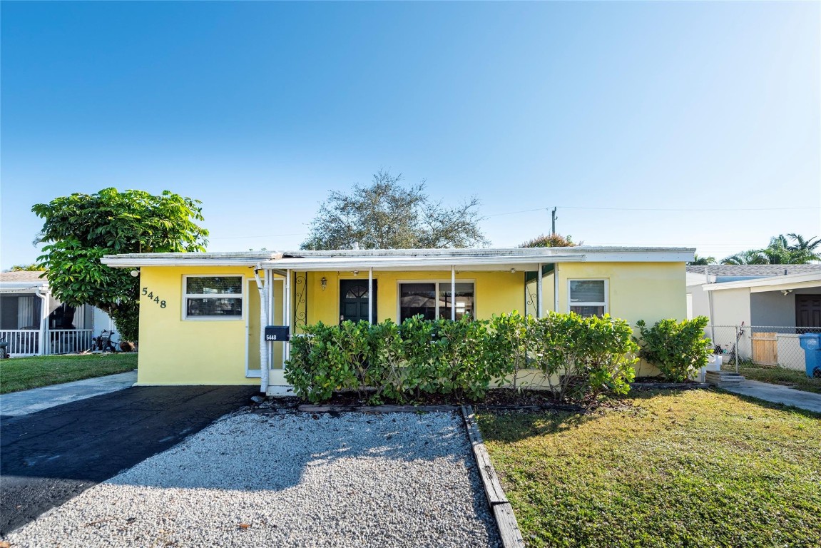 NORTH ANDREWS GARDENS - Residential Lease