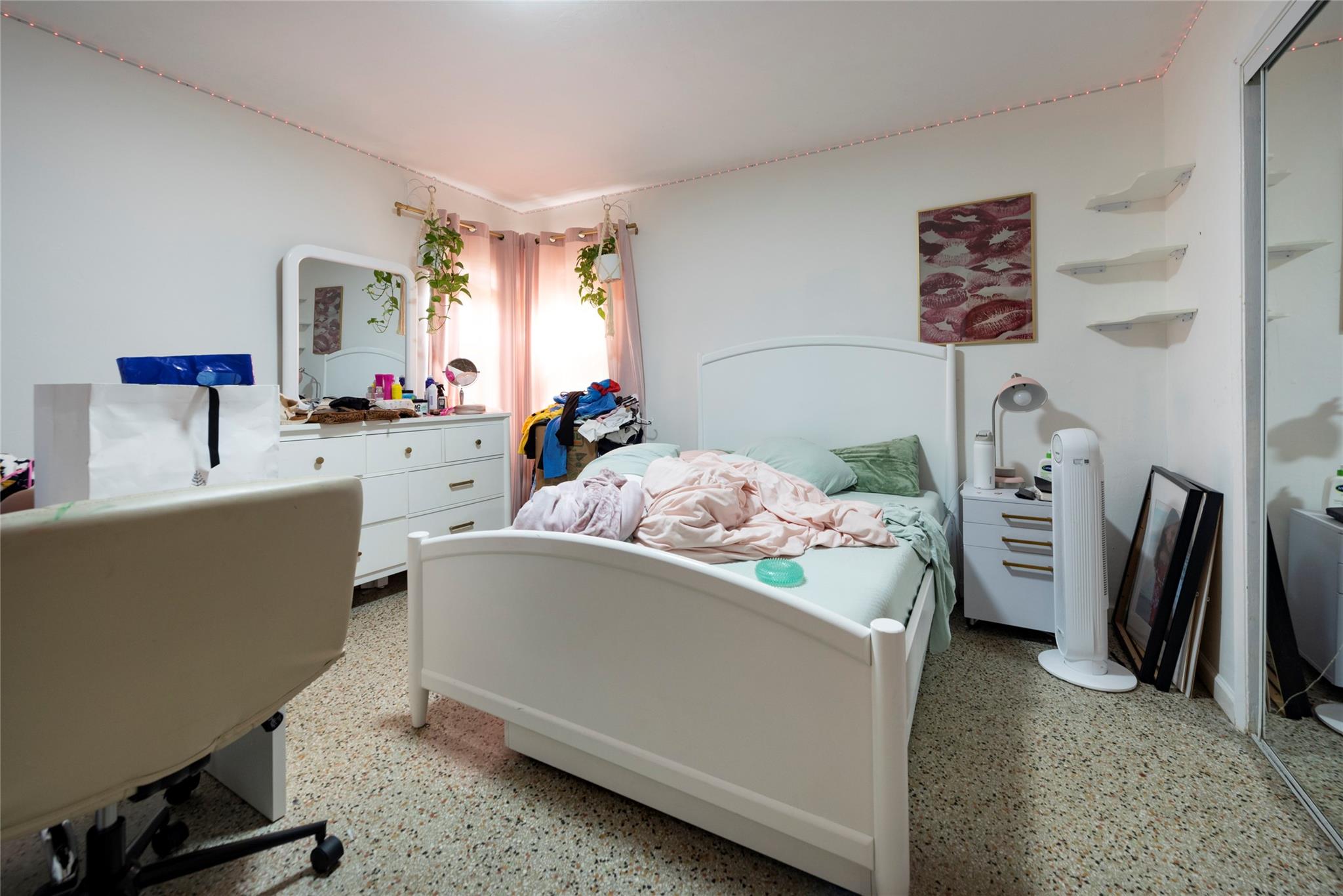 NORTH ANDREWS GARDENS - Residential Lease