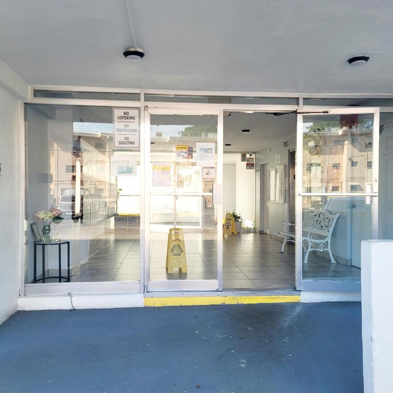 APRIL SONG CONDO - Residential Lease