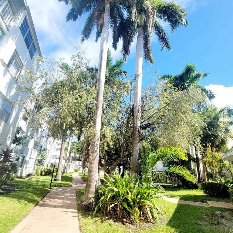 APRIL SONG CONDO - Residential Lease