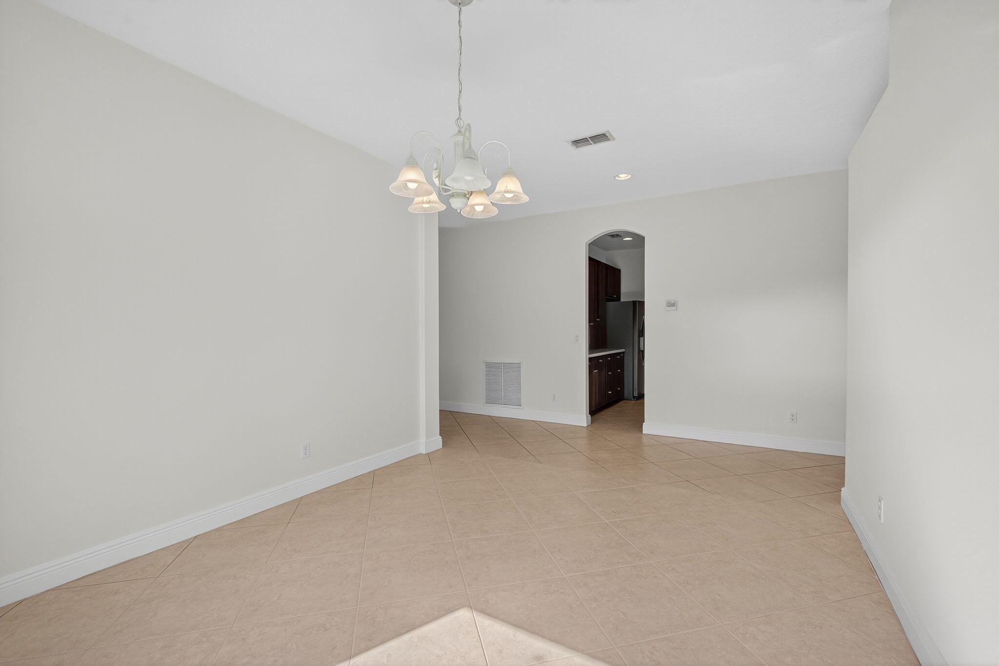 RIVER PLACE ON THE ST LUC - Residential