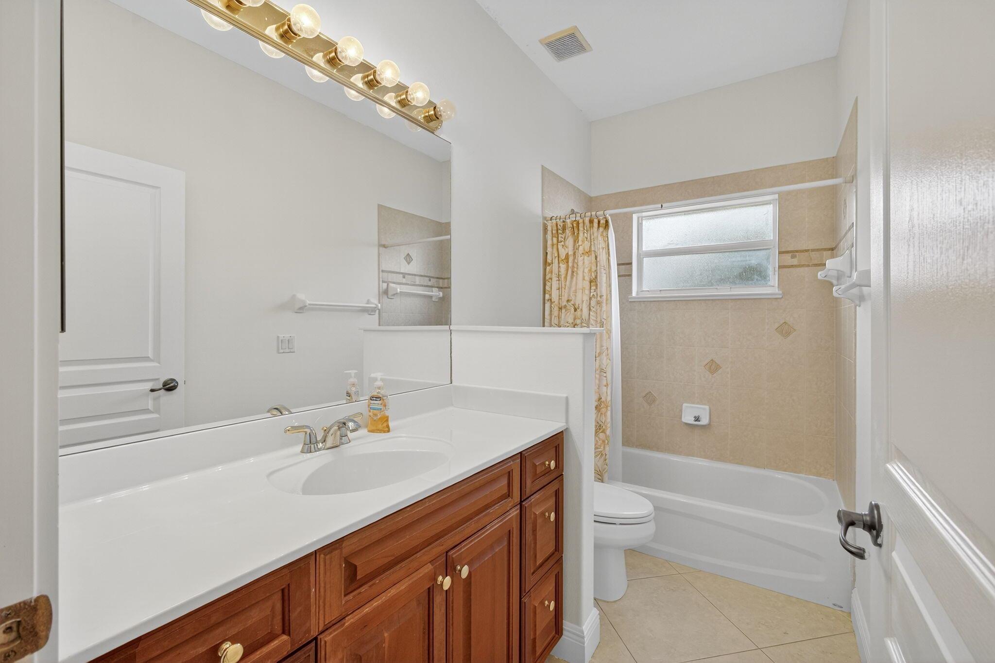 RIVER PLACE ON THE ST LUC - Residential