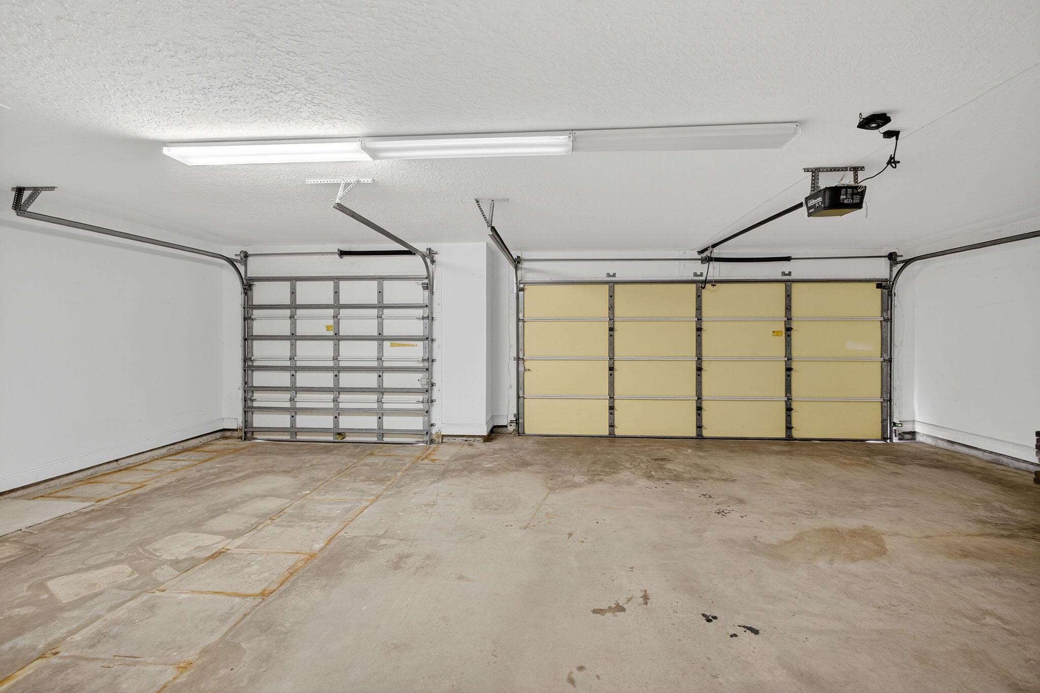 RIVER PLACE ON THE ST LUC - Residential