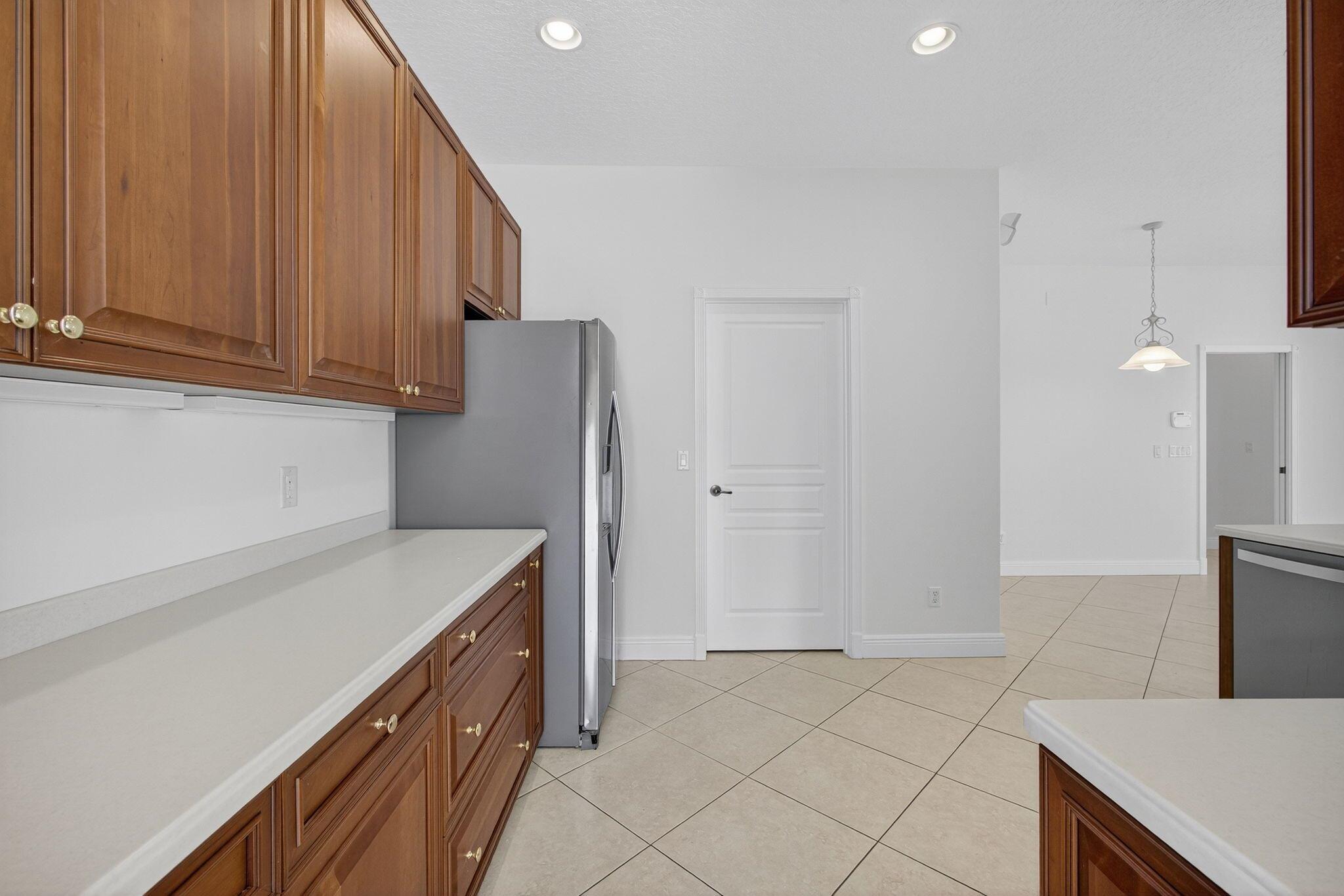 RIVER PLACE ON THE ST LUC - Residential