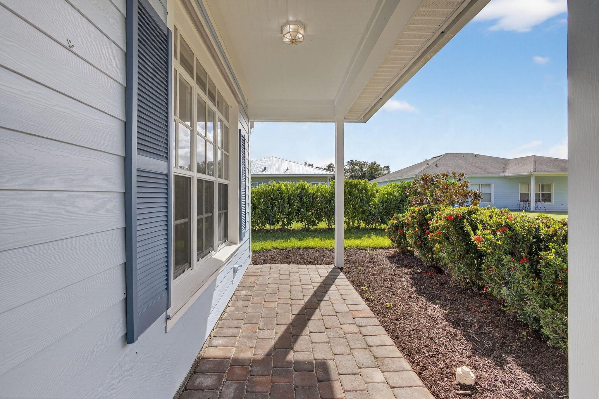 RIVER PLACE ON THE ST LUC - Residential